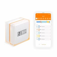 Smart thermostat with mobile app control